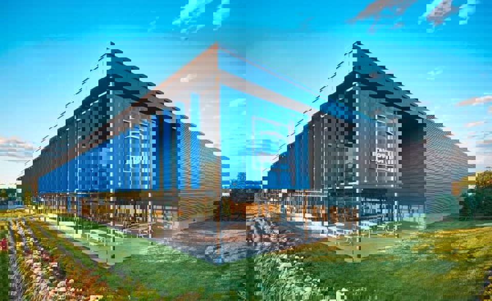 Chicago real estate attorneys represent German automotive company in campus purchase